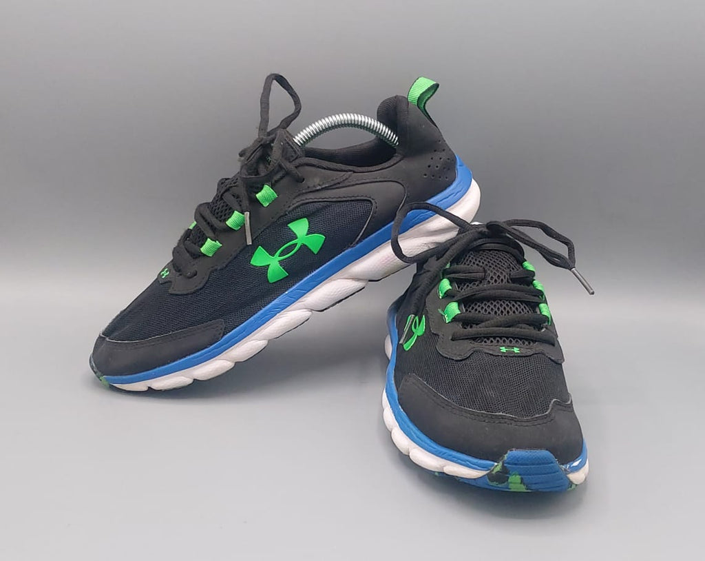 Under Armour Assert shoes, US 7 UK 6 EUR 40, excellent condition lightweight running footwear.