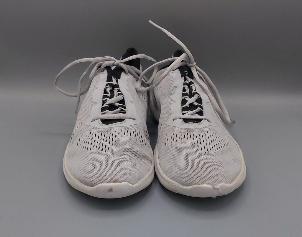 C9 Champion men’s shoes, US 12 UK 11 EUR 45.5, very good condition lightweight casual footwear.