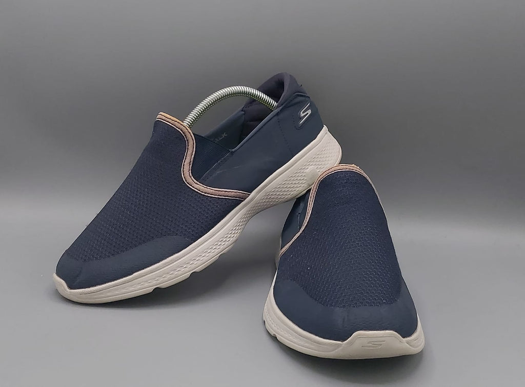 Skechers GOwalk shoes, US 8 UK 7 EUR 41, excellent condition lightweight walking footwear.