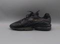 Nike Air Max sneakers, US 10 UK 9 EUR 44, excellent condition cushioned stylish footwear.