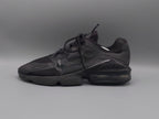 Nike Air Max sneakers, US 10 UK 9 EUR 44, excellent condition cushioned stylish footwear.