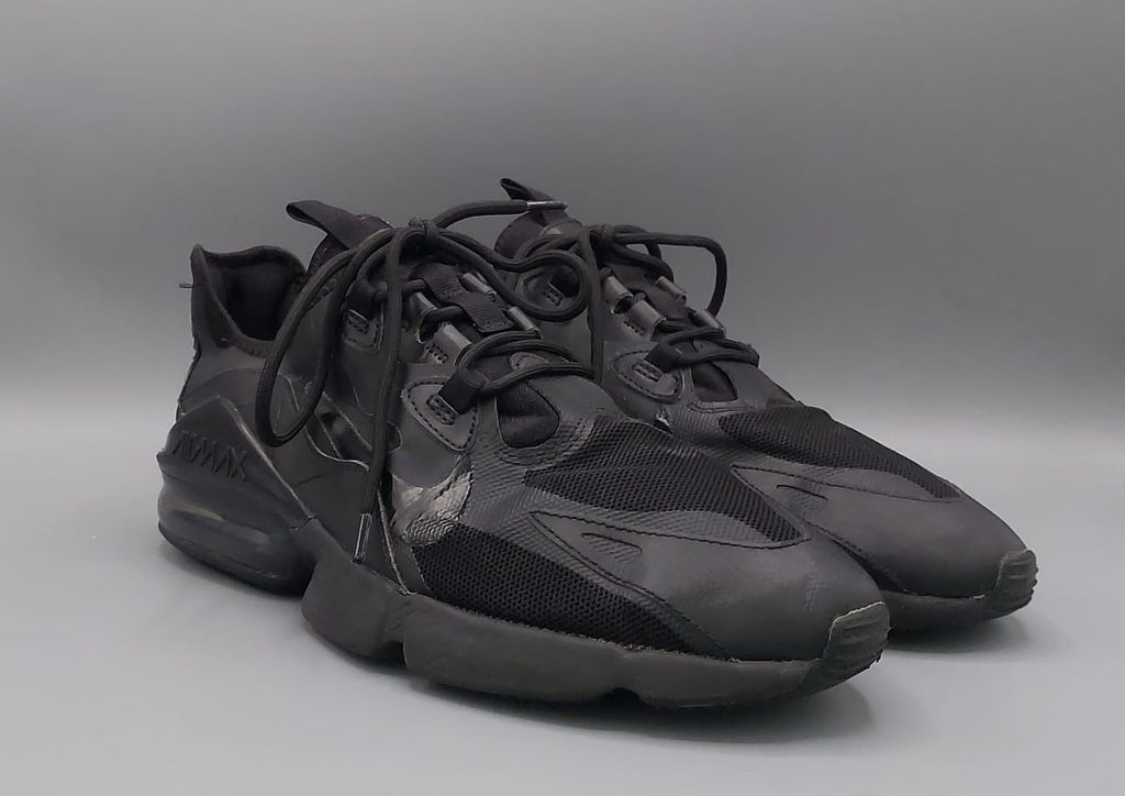 Nike Air Max sneakers, US 10 UK 9 EUR 44, excellent condition cushioned stylish footwear.