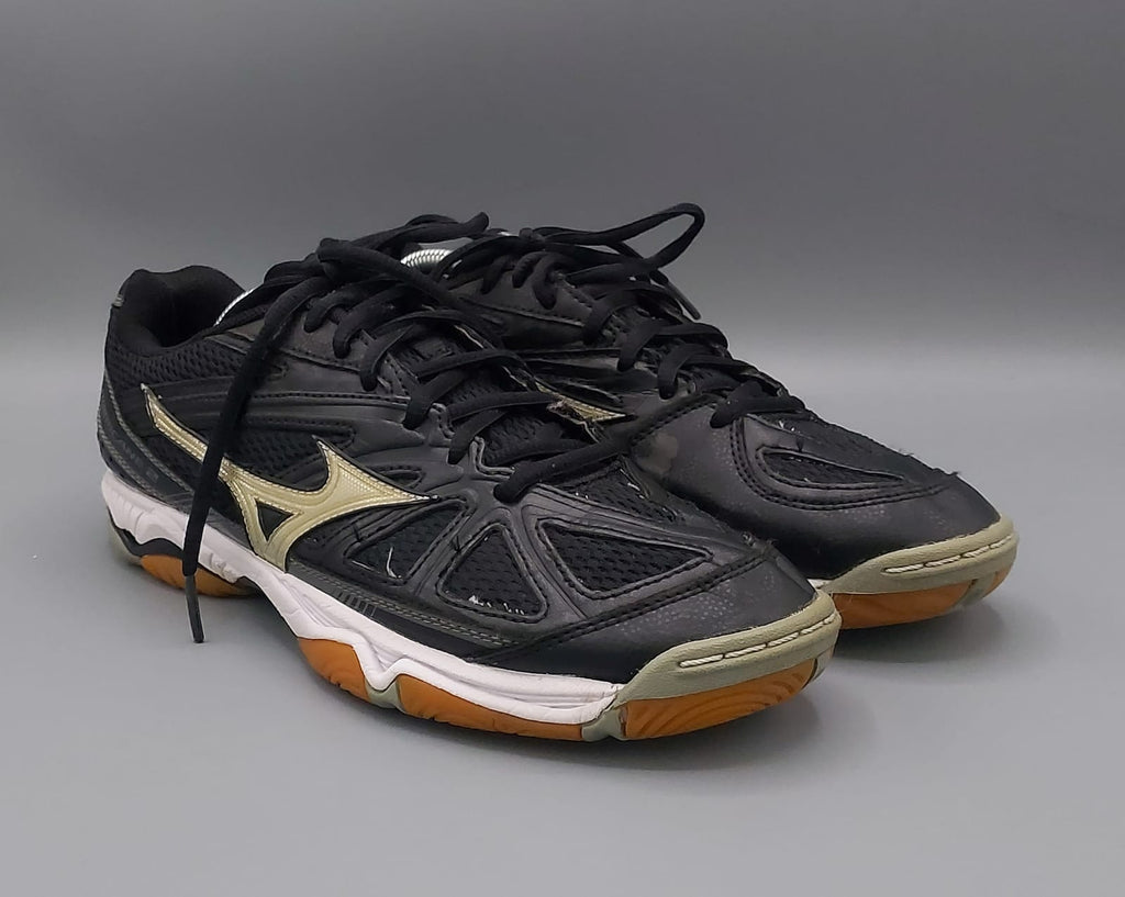 Mizuno running shoes, US 9.5 UK 7 EUR 40.5, very good condition cushioned training footwear.