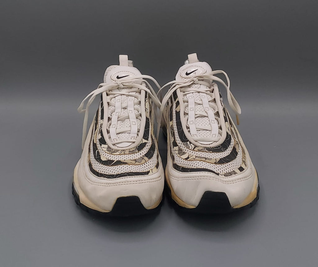 Nike Air Max 97 SE sneakers, US 9 UK 6.5 EUR 40.5, excellent condition cushioned stylish footwear.