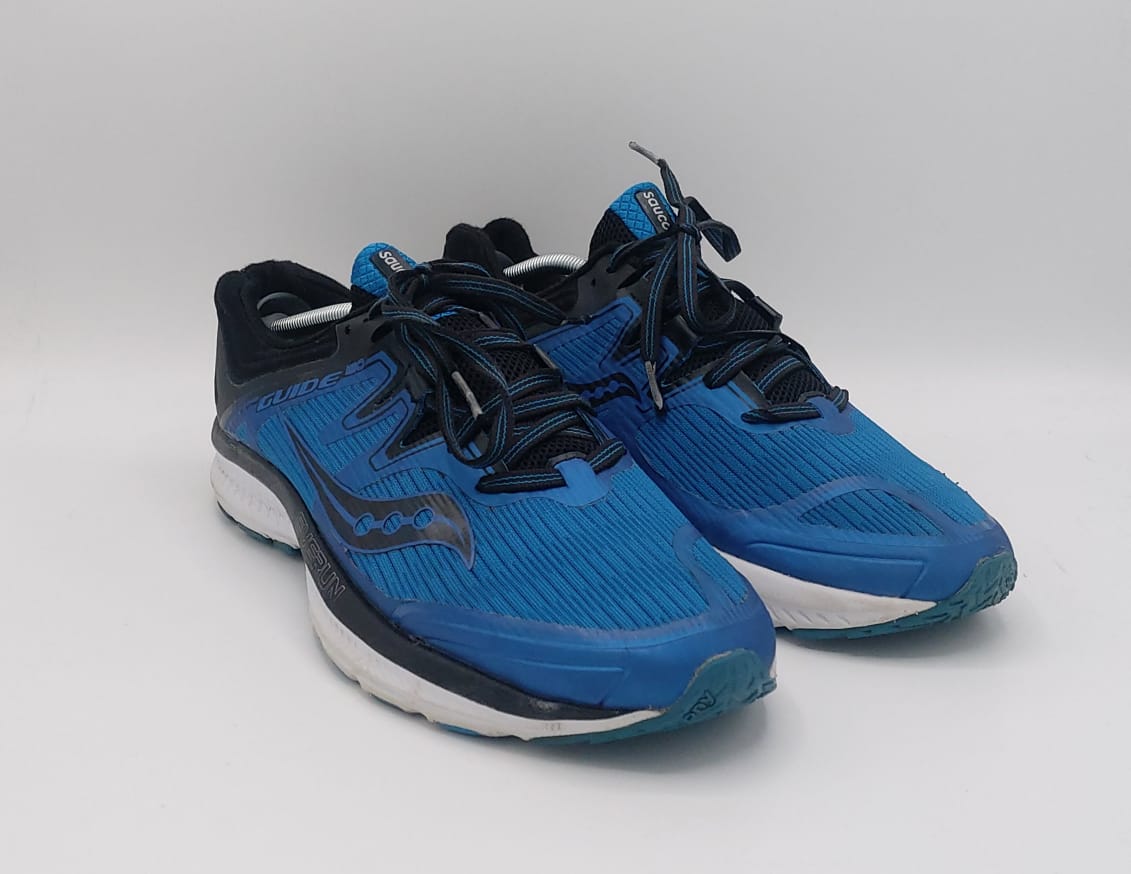 Saucony Everun running shoes, US 10 UK 9, excellent condition cushioned performance footwear.