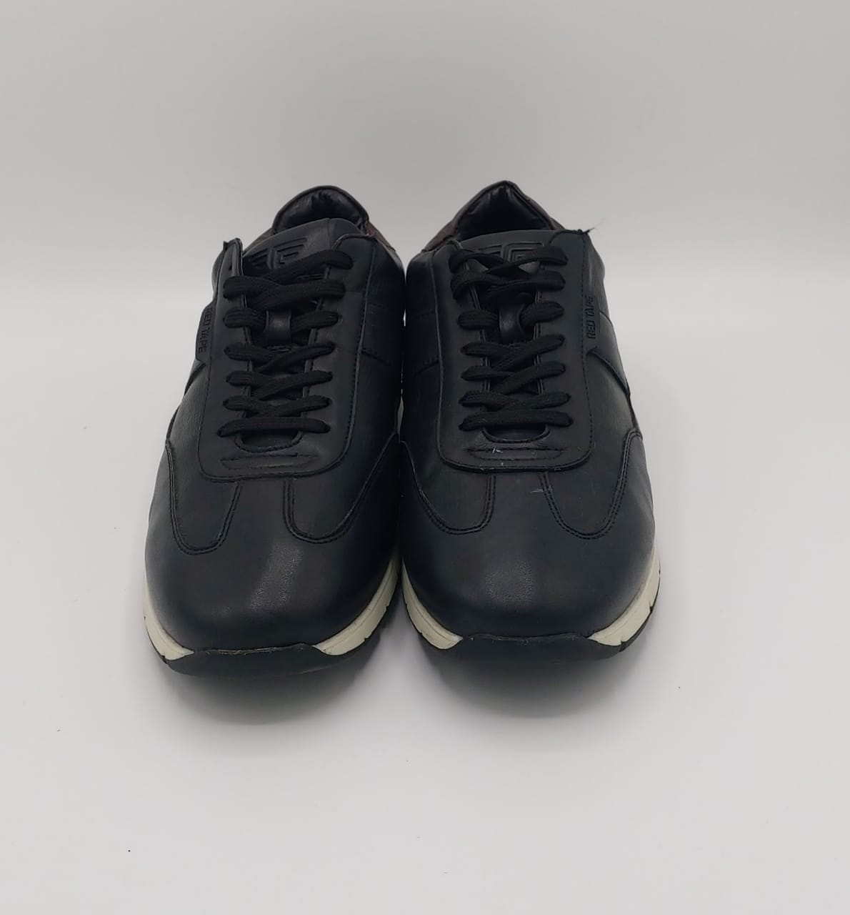 Red Tape Taylor shoes, US 9 UK 8, premium condition stylish casual footwear.