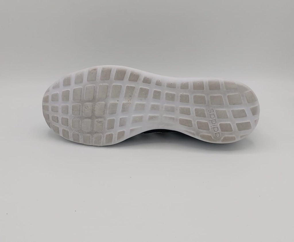 Adidas Cloudfoam shoes, US 8 UK 7.5, premium condition lightweight cushioned casual footwear.