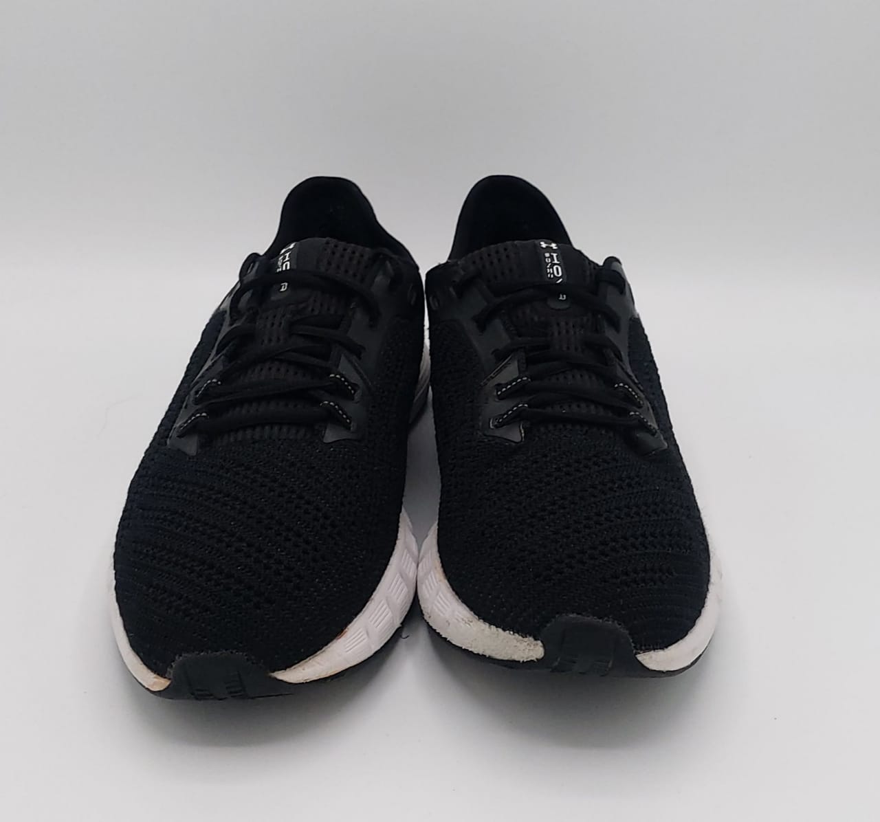 Under Armour HOVR Sonic shoes, US 10.5 UK 9.5, excellent condition cushioned running footwear.