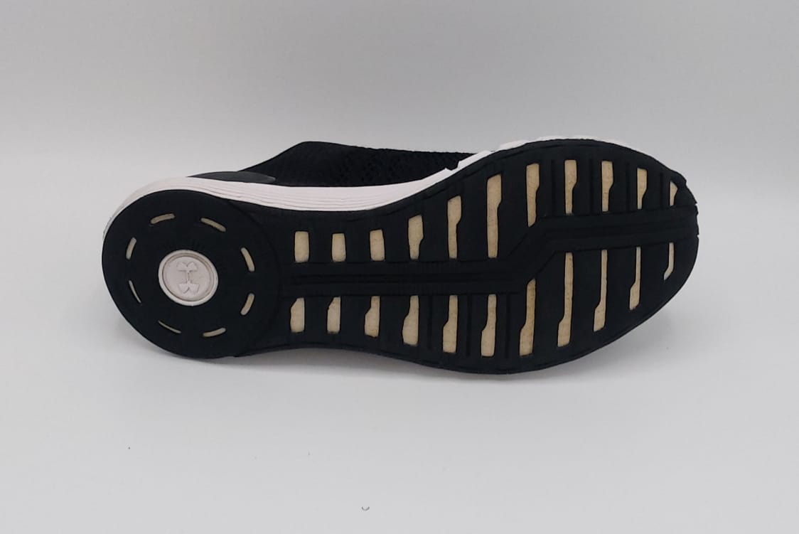 Under Armour HOVR Sonic shoes, US 10.5 UK 9.5, excellent condition cushioned running footwear.
