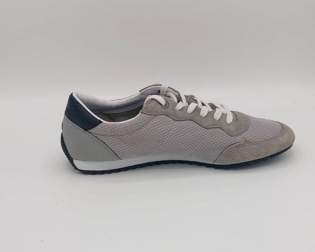 Tommy Hilfiger Essential Mesh Runner sneakers, US 8 UK 7, premium condition lightweight breathable casual footwear.