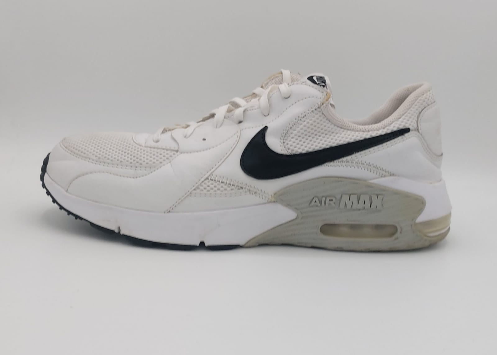 Nike Air Max sneakers, US 13 UK 12, excellent condition cushioned stylish footwear.