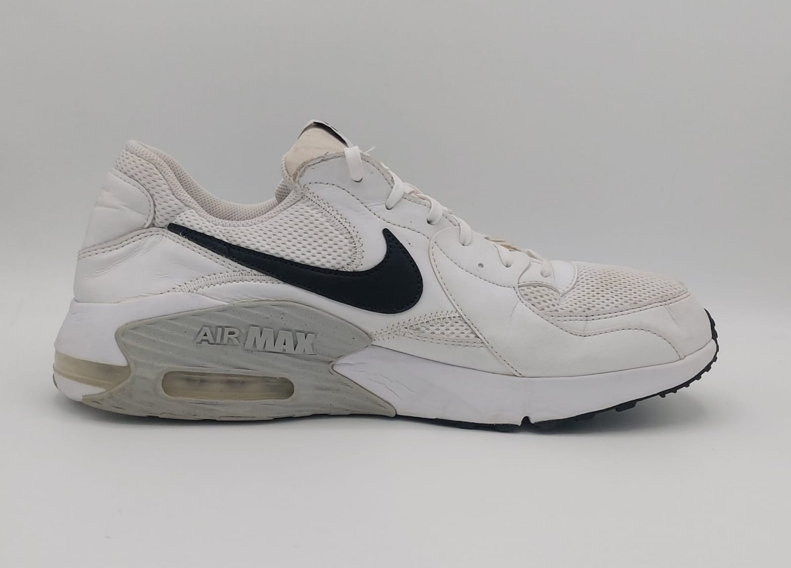 Nike Air Max sneakers, US 13 UK 12, excellent condition cushioned stylish footwear.