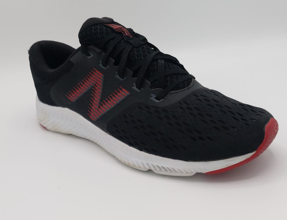 New Balance Drift sneakers, US 11.5 UK 11, excellent condition lightweight casual footwear.