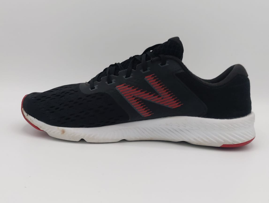 New Balance Drift sneakers, US 11.5 UK 11, excellent condition lightweight casual footwear.