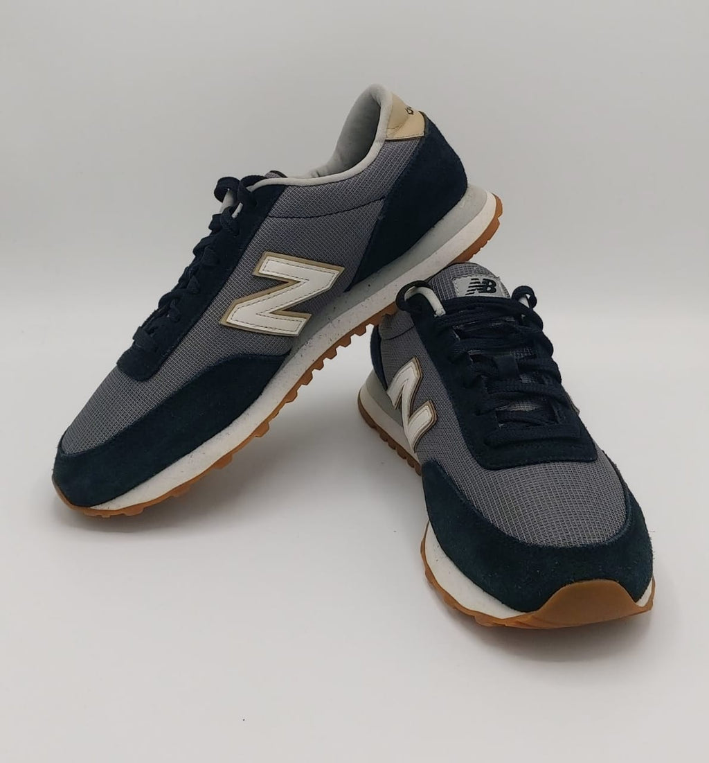 New Balance 501 sneakers, US 9 UK 8.5, premium condition classic retro casual footwear.