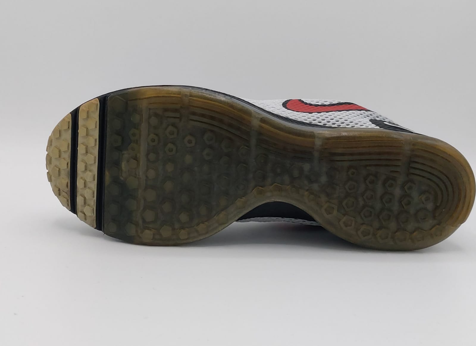 Nike Zoom All Out running shoes, US 9.5 UK 8.5 EUR 43, premium condition cushioned performance footwear.
