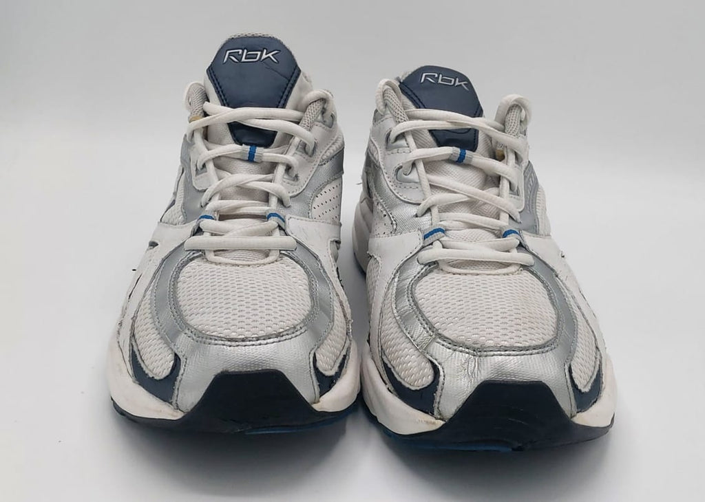 Reebok sneakers, US 10.5 UK 9.5 EUR 44, excellent condition lightweight casual footwear.