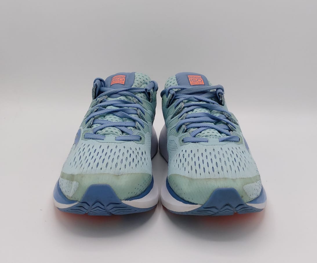 Saucony ISO Series running shoes, US 10 UK 8 EUR 42, excellent condition cushioned performance footwear.