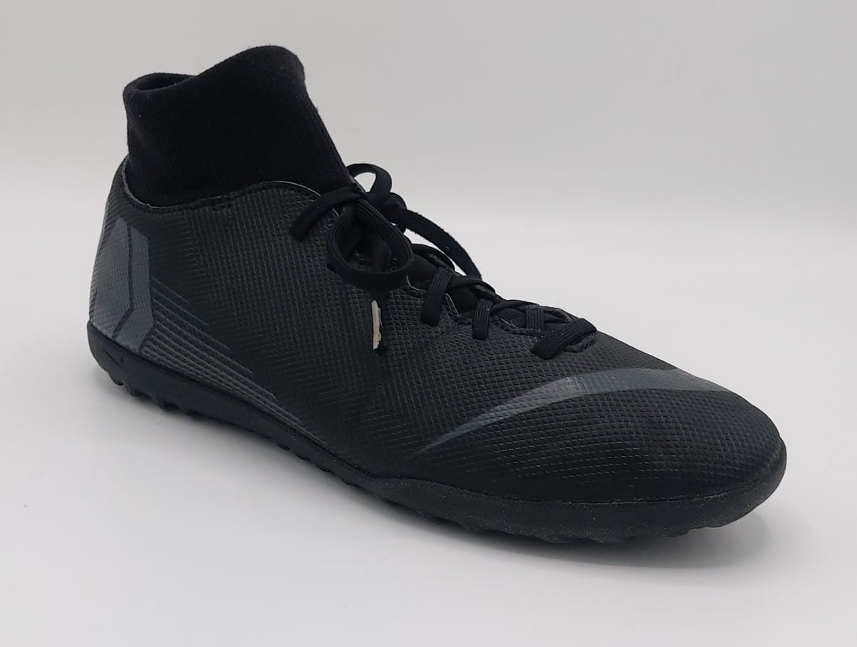 Nike Mercurial Superfly 6 football boots, US 8 UK 7 EUR 41, excellent condition lightweight performance footwear.