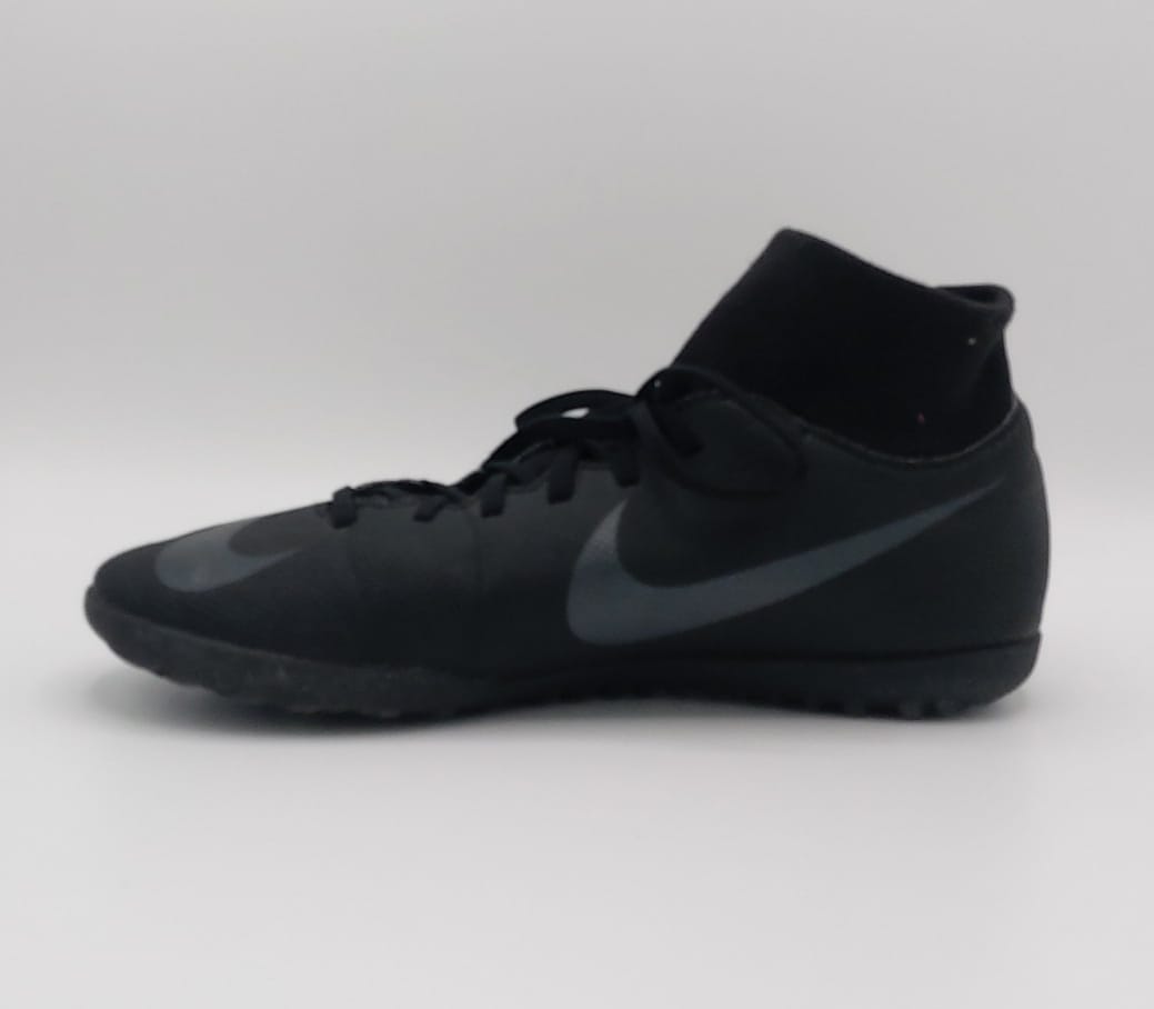 Nike Mercurial Superfly 6 football boots, US 8 UK 7 EUR 41, excellent condition lightweight performance footwear.