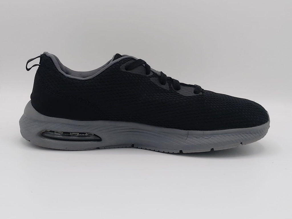 Skechers Dyna-Air shoes, US 10.5 UK 9.5 EUR 44, good condition lightweight cushioned footwear.