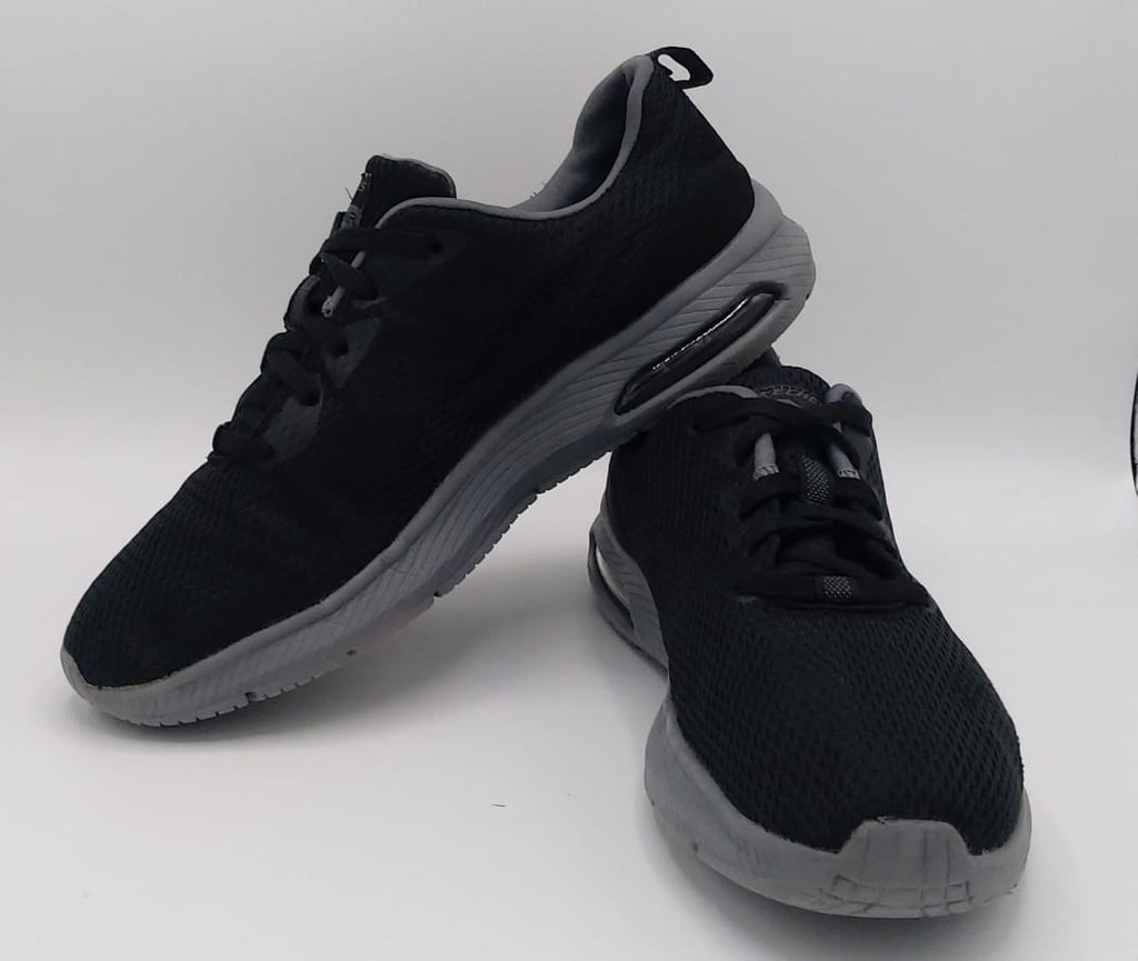 Skechers Dyna-Air shoes, US 10.5 UK 9.5 EUR 44, good condition lightweight cushioned footwear.