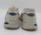ASICS Gel-Flux 4 running shoes, US 7.5 EUR 40.5, good condition cushioned footwear.