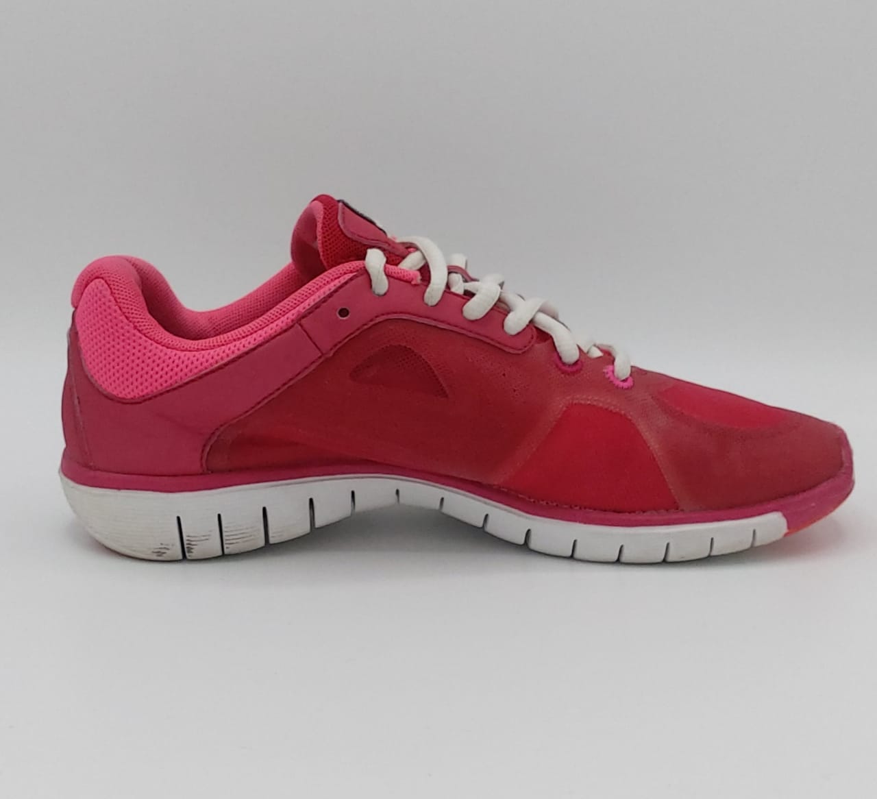 Nike Training Move Fit shoes, US 7.5 UK 5 EUR 38.5, good condition flexible training footwear.