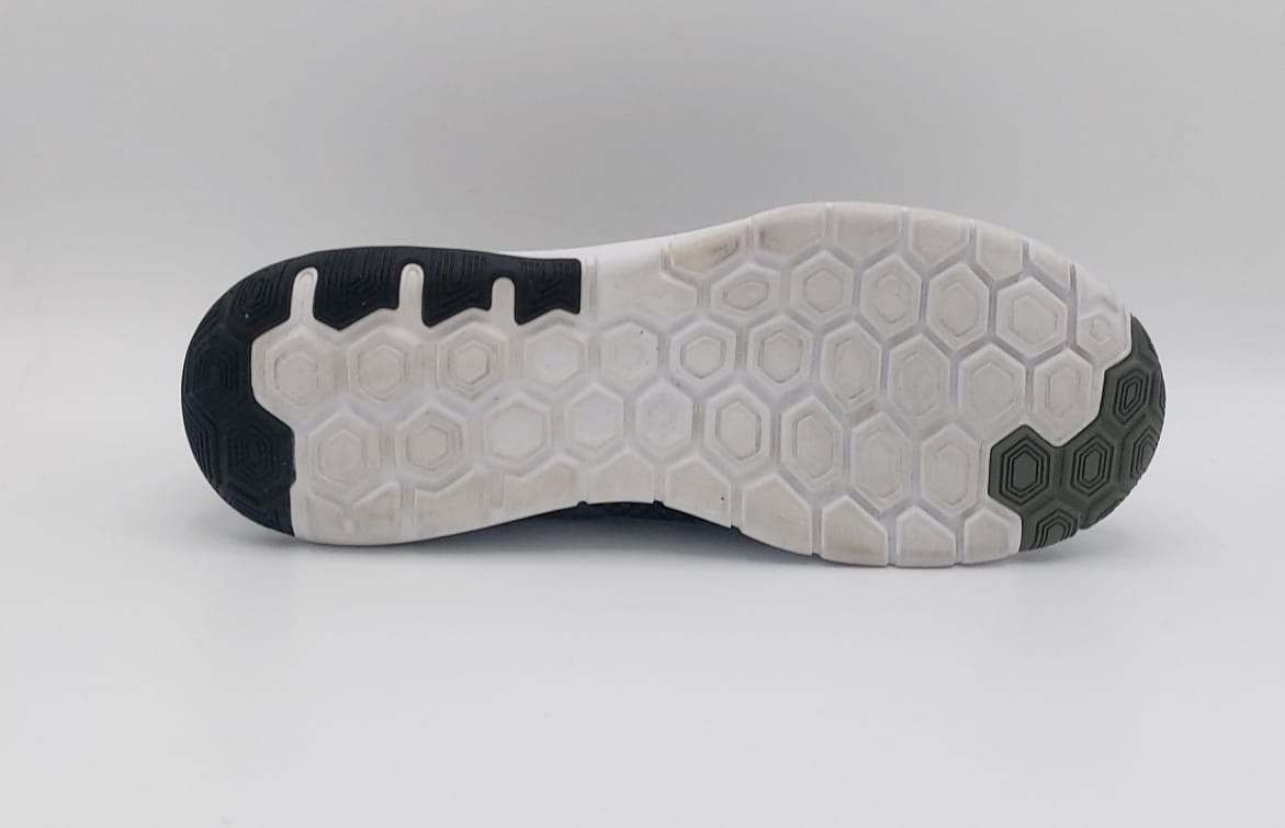Nike Flex Experience RN 6 shoes, US 8 UK 7 EUR 41, excellent condition lightweight flexible running footwear.