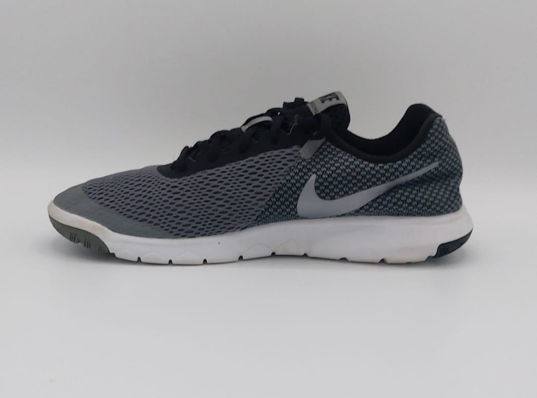 Nike Flex Experience RN 6 shoes, US 8 UK 7 EUR 41, excellent condition lightweight flexible running footwear.