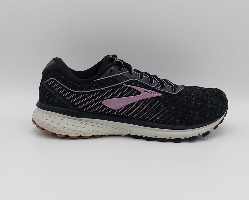 Brooks Ghost 12 running shoes, US 8.5 UK 6.5 EUR 40, excellent condition cushioned running footwear.