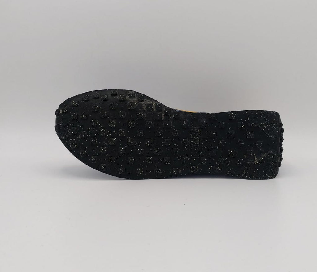 Nike Waffle Trainer shoes, US 6 UK 5.5 EUR 38.5, good condition retro casual footwear.