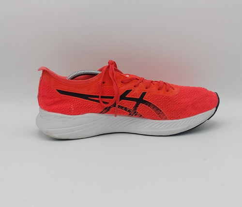 ASICS Magic Speed running shoes, US 11 EUR 45 (285mm), excellent condition performance footwear.
