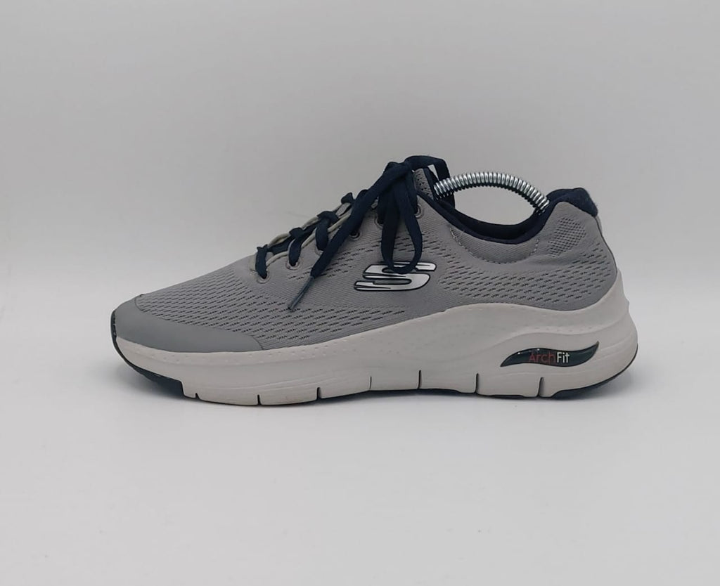 Skechers Arch Fit shoes, US 7 UK 6 EUR 39.5, premium condition cushioned supportive footwear.