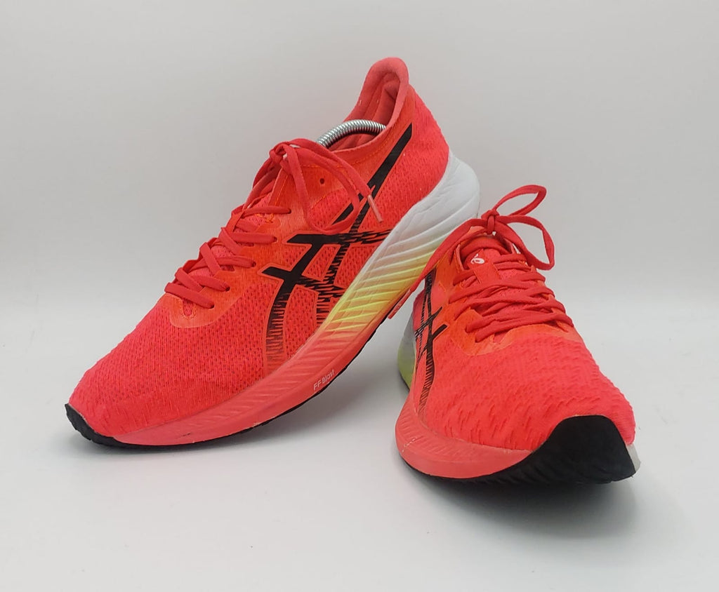 ASICS Magic Speed running shoes, US 11 EUR 45 (285mm), excellent condition performance footwear.