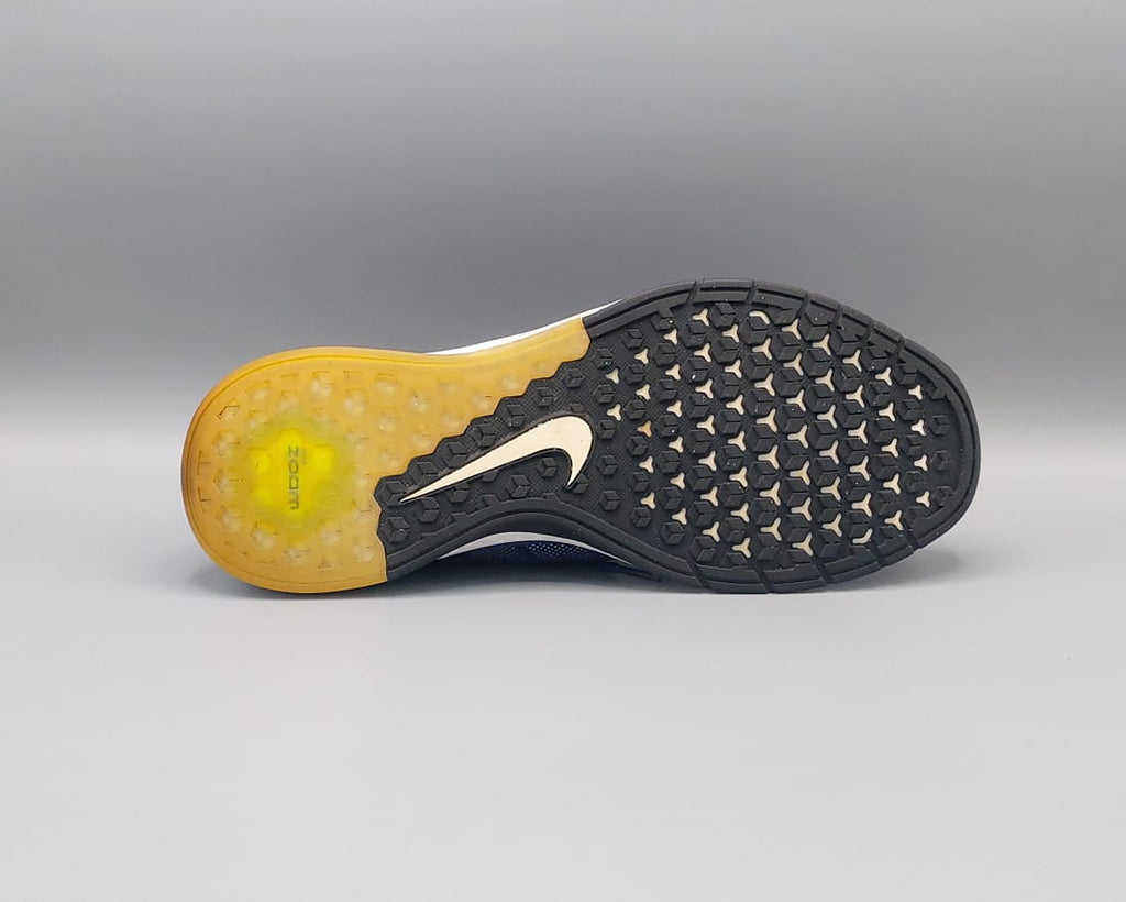Nike Zoom running shoes, US 8.5 UK 7.5 EUR 42, excellent condition cushioned performance footwear.