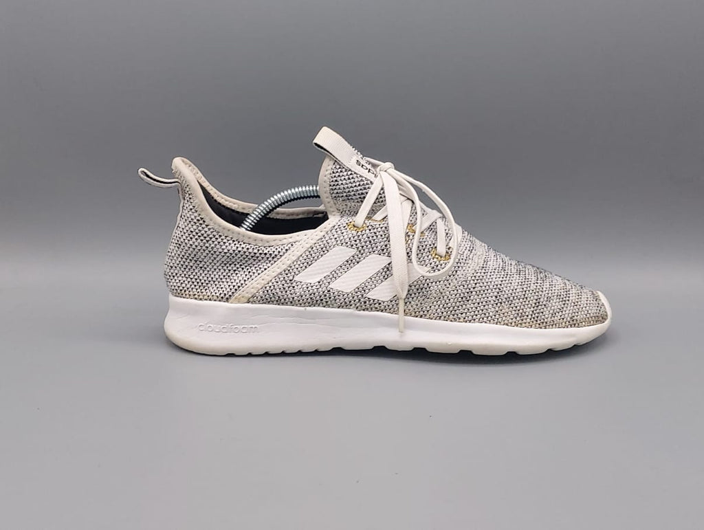Adidas Cloudfoam shoes, US 8.5 UK 7, excellent condition lightweight cushioned casual footwear.