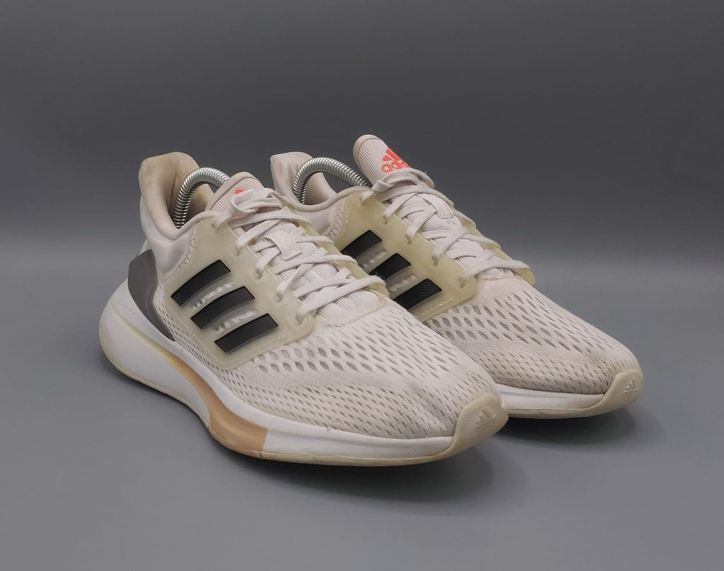 Adidas Bounce shoes, US 6.5 UK 5, good condition cushioned casual and training footwear.