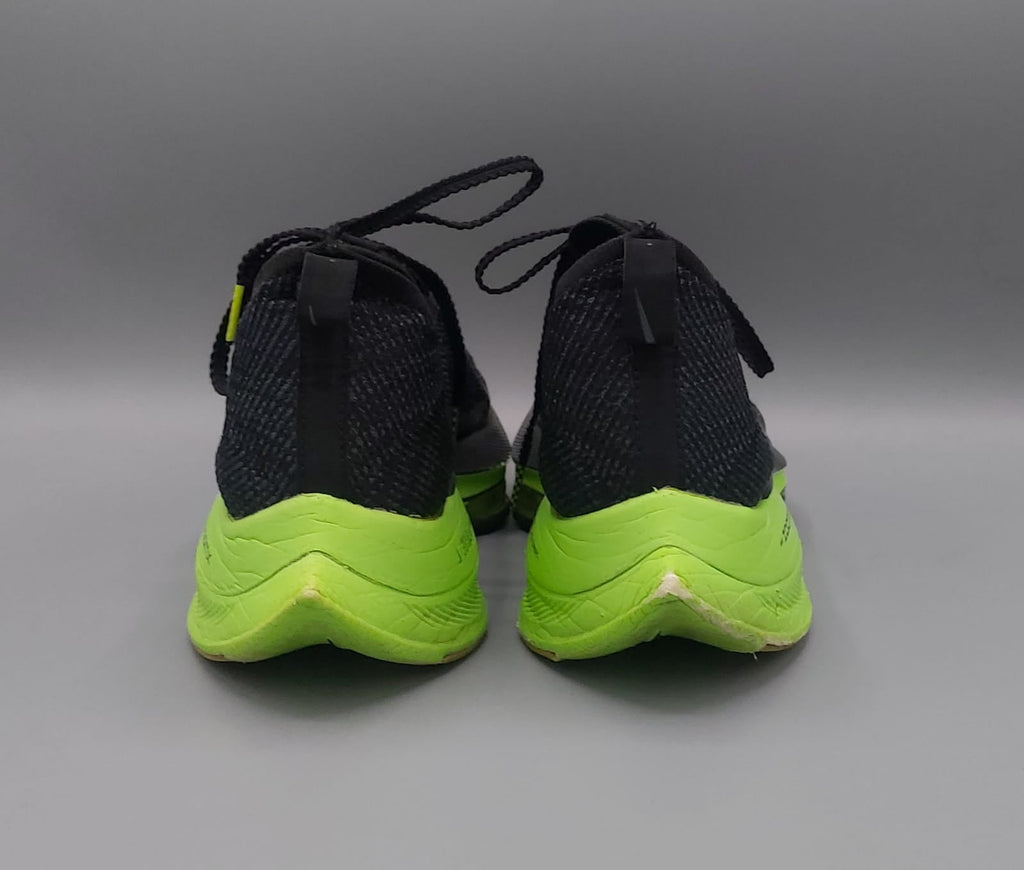 Nike Air Zoom running shoes, US 9 UK 8 EUR 42.5, excellent condition lightweight responsive cushioning performance shoes.