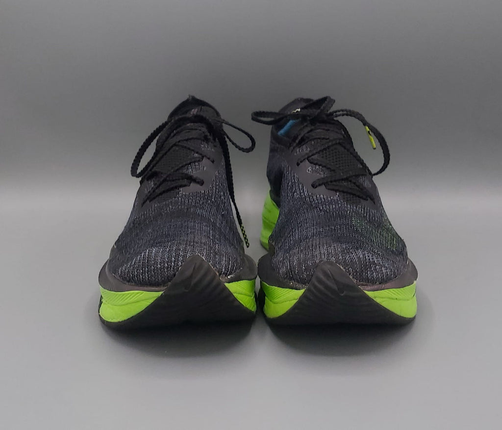 Nike Air Zoom running shoes, US 9 UK 8 EUR 42.5, excellent condition lightweight responsive cushioning performance shoes.
