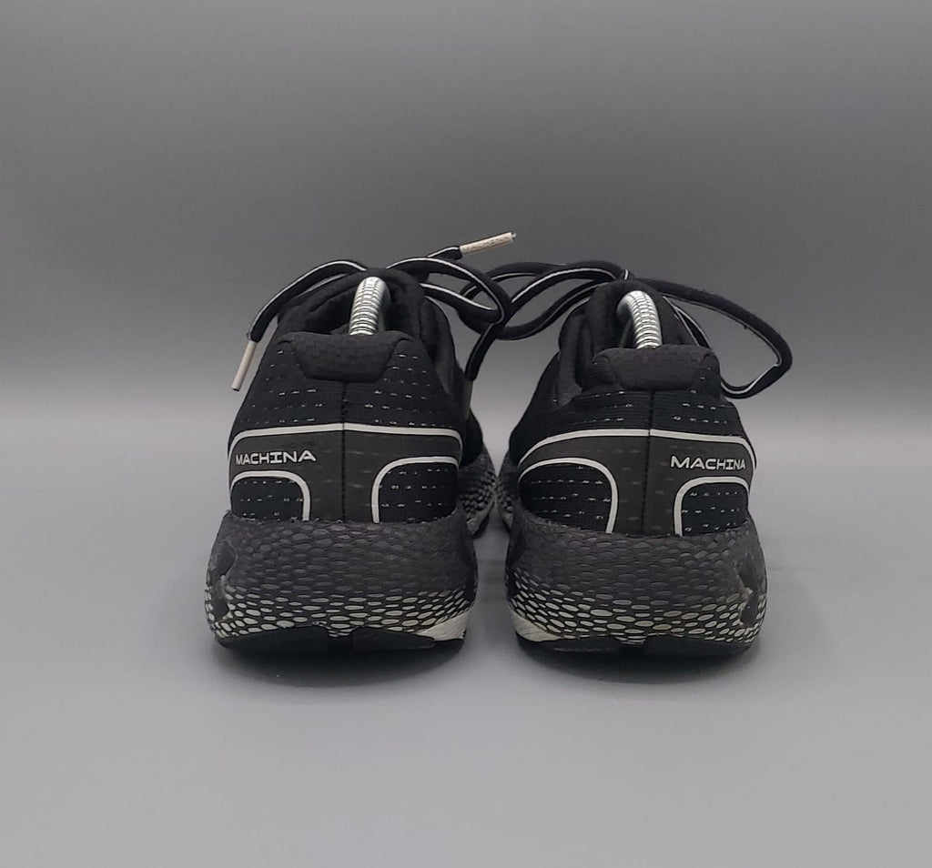 Under Armour HOVR Machina running shoes, size US 8.5 UK 6 EUR 40, premium condition performance footwear.