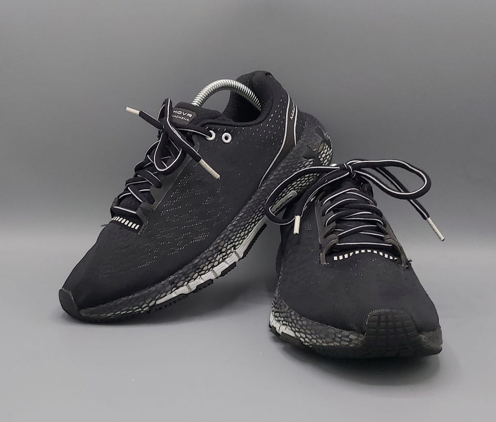 Under Armour HOVR Machina running shoes, size US 8.5 UK 6 EUR 40, premium condition performance footwear.