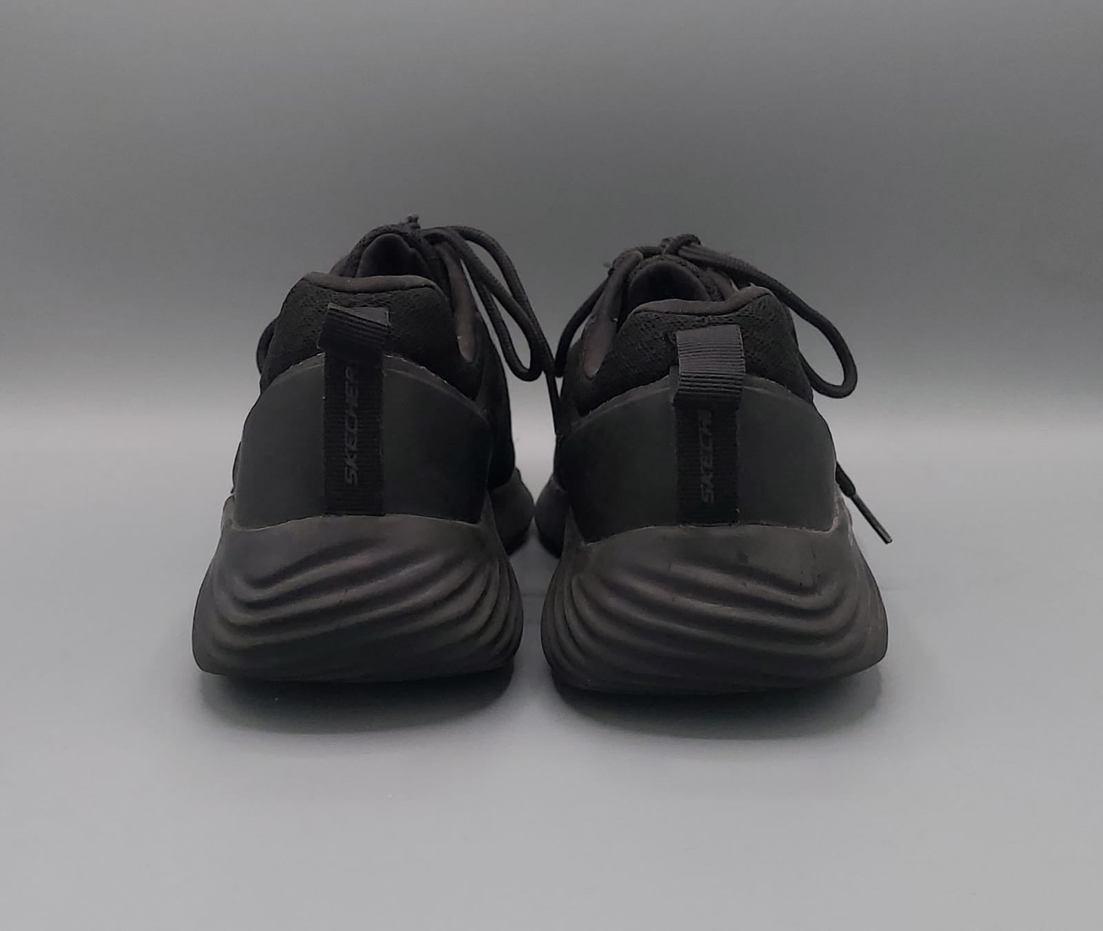 Skechers Ultra Light shoes, US 9 UK 8 EUR 42, very good condition lightweight casual footwear.