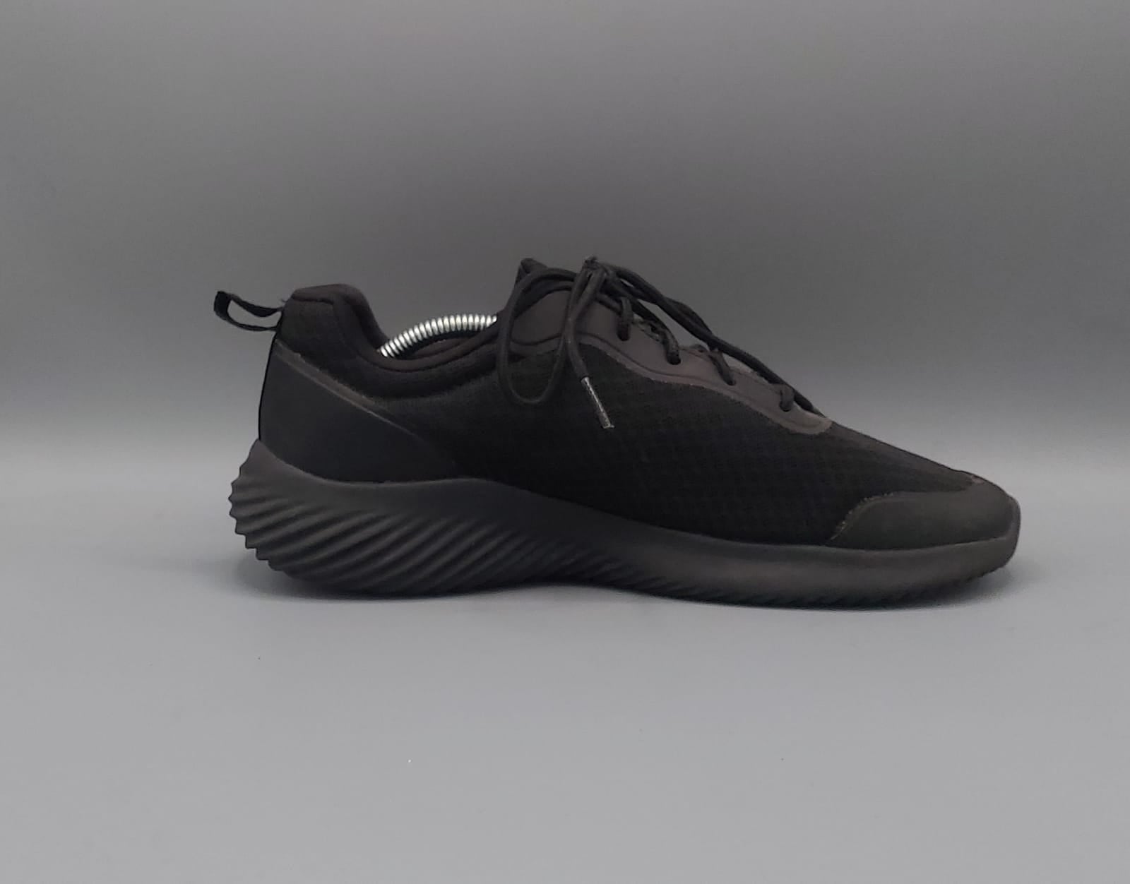 Skechers Ultra Light shoes, US 9 UK 8 EUR 42, very good condition lightweight casual footwear.
