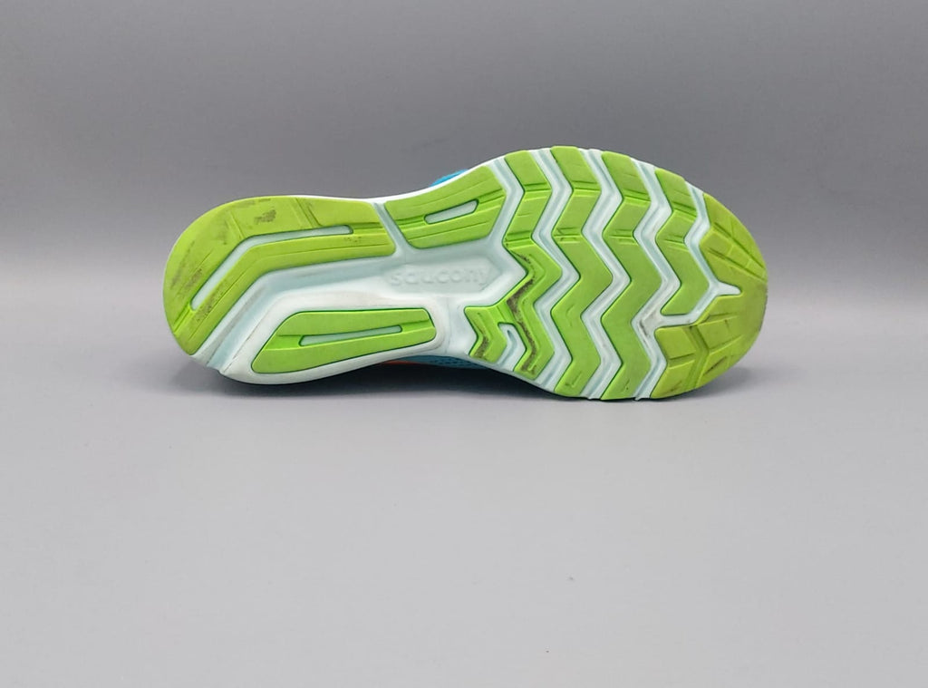 Saucony Ride 14 running shoes, US 9 UK 8 EUR 42.5, premium condition cushioned performance footwear.