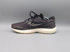 Saucony Triumph 18 running shoes, US 8.5 UK 7.5 EUR 42, excellent condition cushioned premium running footwear.