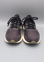 Saucony Triumph 18 running shoes, US 8.5 UK 7.5 EUR 42, excellent condition cushioned premium running footwear.