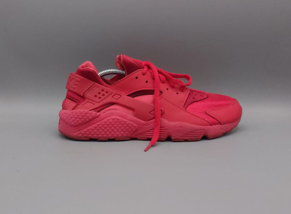 Nike Air Huarache sneakers, US 10 UK 7.5 EUR 42, very good condition cushioned casual footwear.