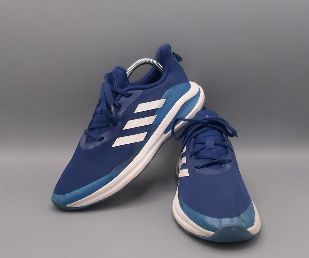 Adidas FortaRun shoes, US 5 UK 4.5, excellent condition lightweight running sneakers.