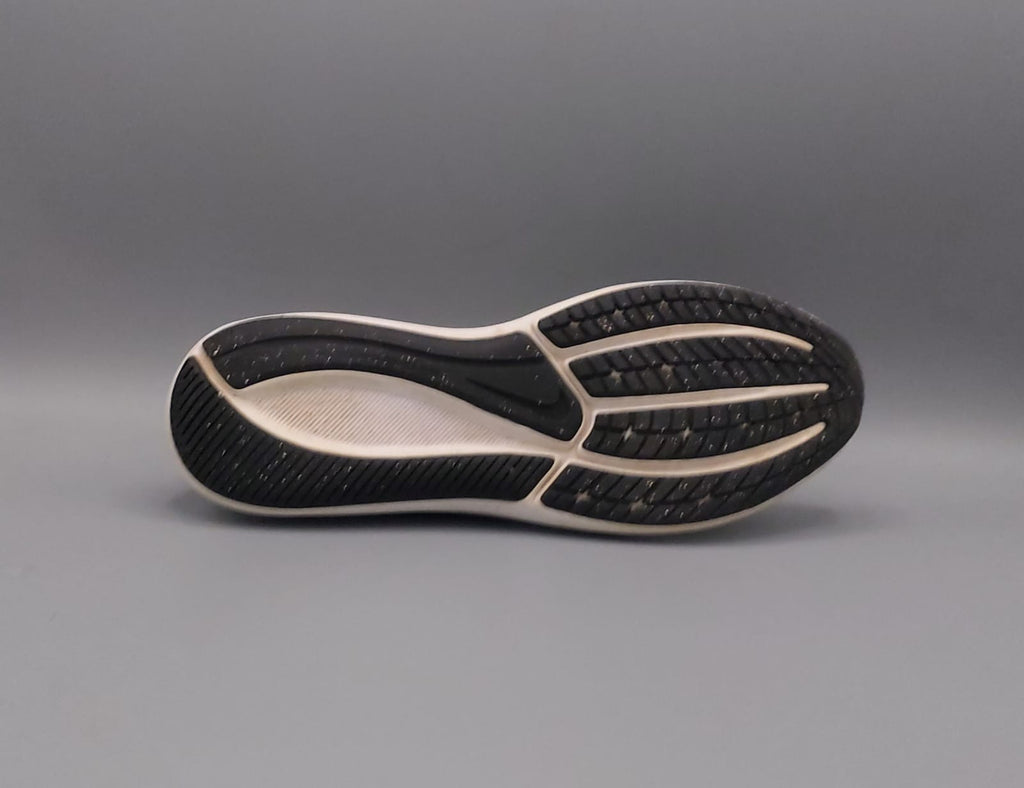 Nike Star Runner shoes, US 7 UK 6 EUR 40, excellent condition lightweight running footwear.